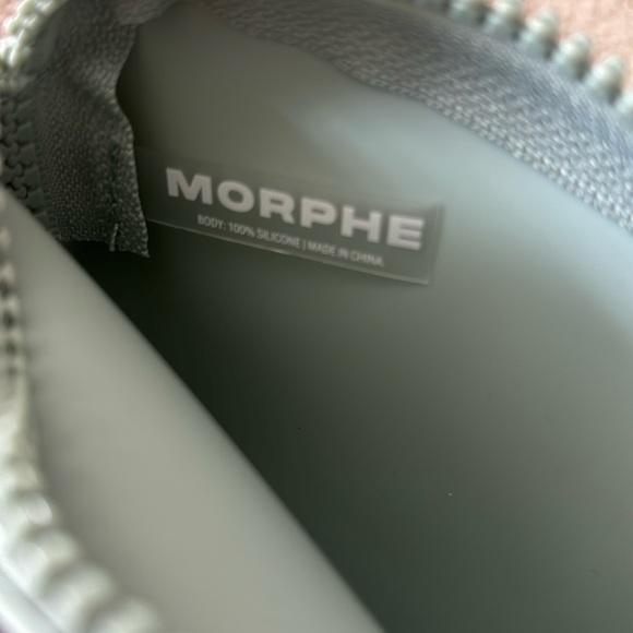 Along for the Glide Travel Brush Cosmetic Organizer (BAG ONLY- NO BRUSHES) - Picture 4 of 5